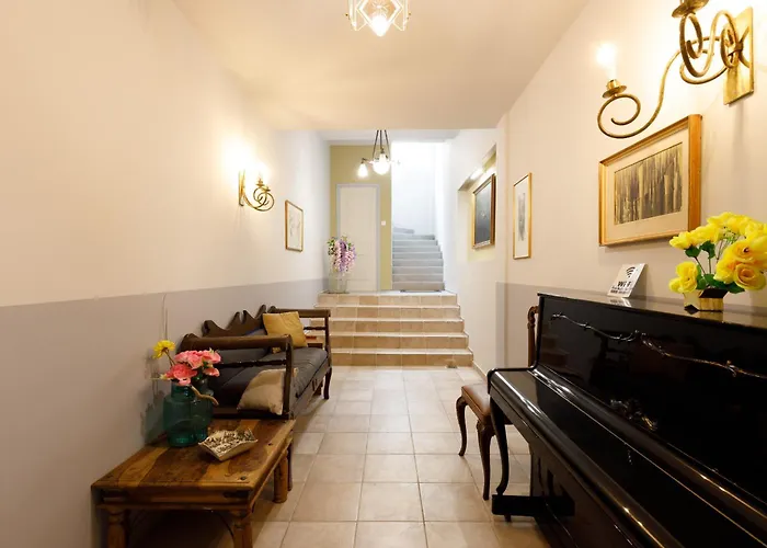 Located Melina 2 Escape Gæstehus Kalamata