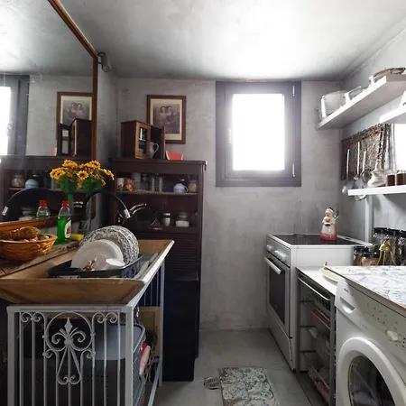 Located Melina 2 Escape 3* Καλαμάτα