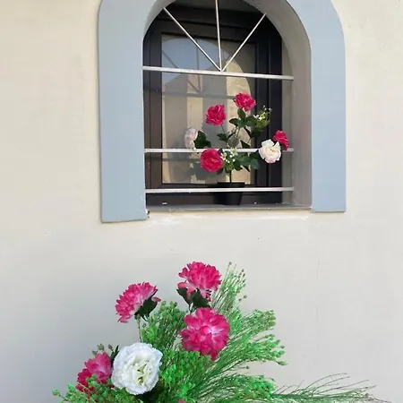 Guest house Located Melina 2 Escape