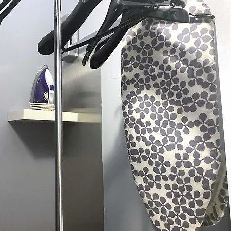 Πανσιόν Located Melina 2 Escape 3*
