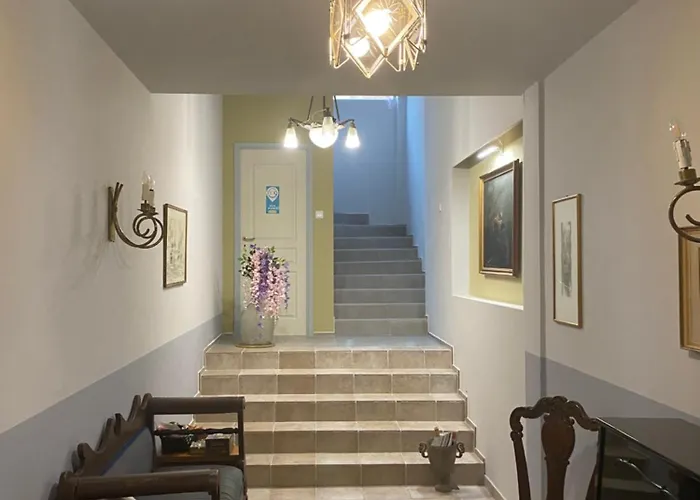 Located Melina 2 Escape Maison d'hôtes Kalamata