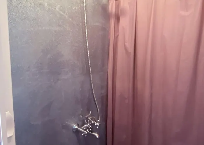 בית הארחה Located Melina 2 Escape 3*