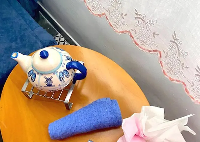 Located Melina 2 Escape בית הארחה 3*